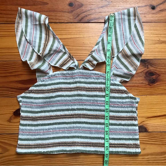 Shein Multi-Colored Curve Ruffle Cinch Crop Top, EUC, 3XL - Picture 8 of 11